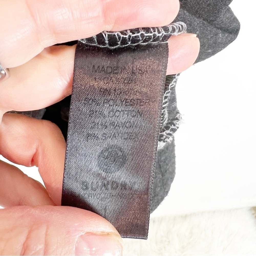 SUNDRY BLACK SPACE DYE LONG RAGLAN SLEEVE EMBROIDERED PLAY SWEATSHIRT SZ 1/SMALL - Picture 4 of 8